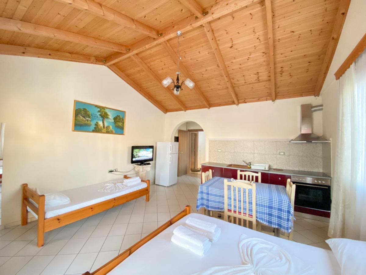 Summerland Saranda Ngoại thất bức ảnh